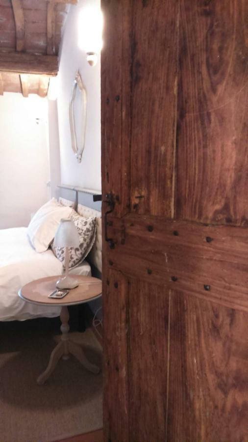 Bed & Breakfast Corte Di Maggio *